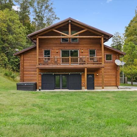 Hot Tub Fire Pit Game Room Theater Easy Access Sleeps 12 - Black Bear Lodge Pigeon Forge Zewnętrze zdjęcie