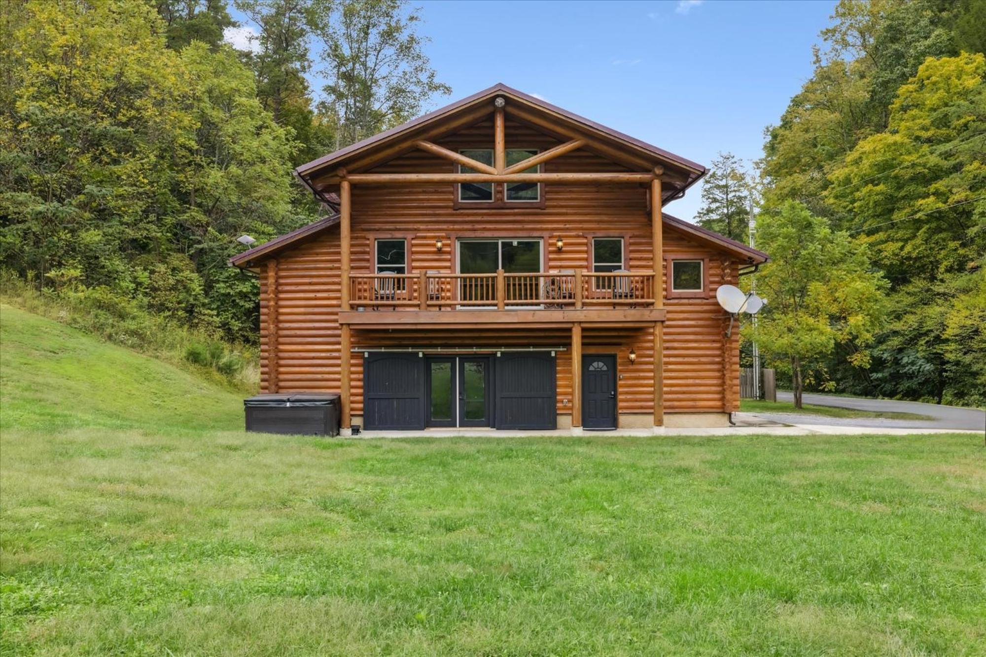 Hot Tub Fire Pit Game Room Theater Easy Access Sleeps 12 - Black Bear Lodge Pigeon Forge Zewnętrze zdjęcie