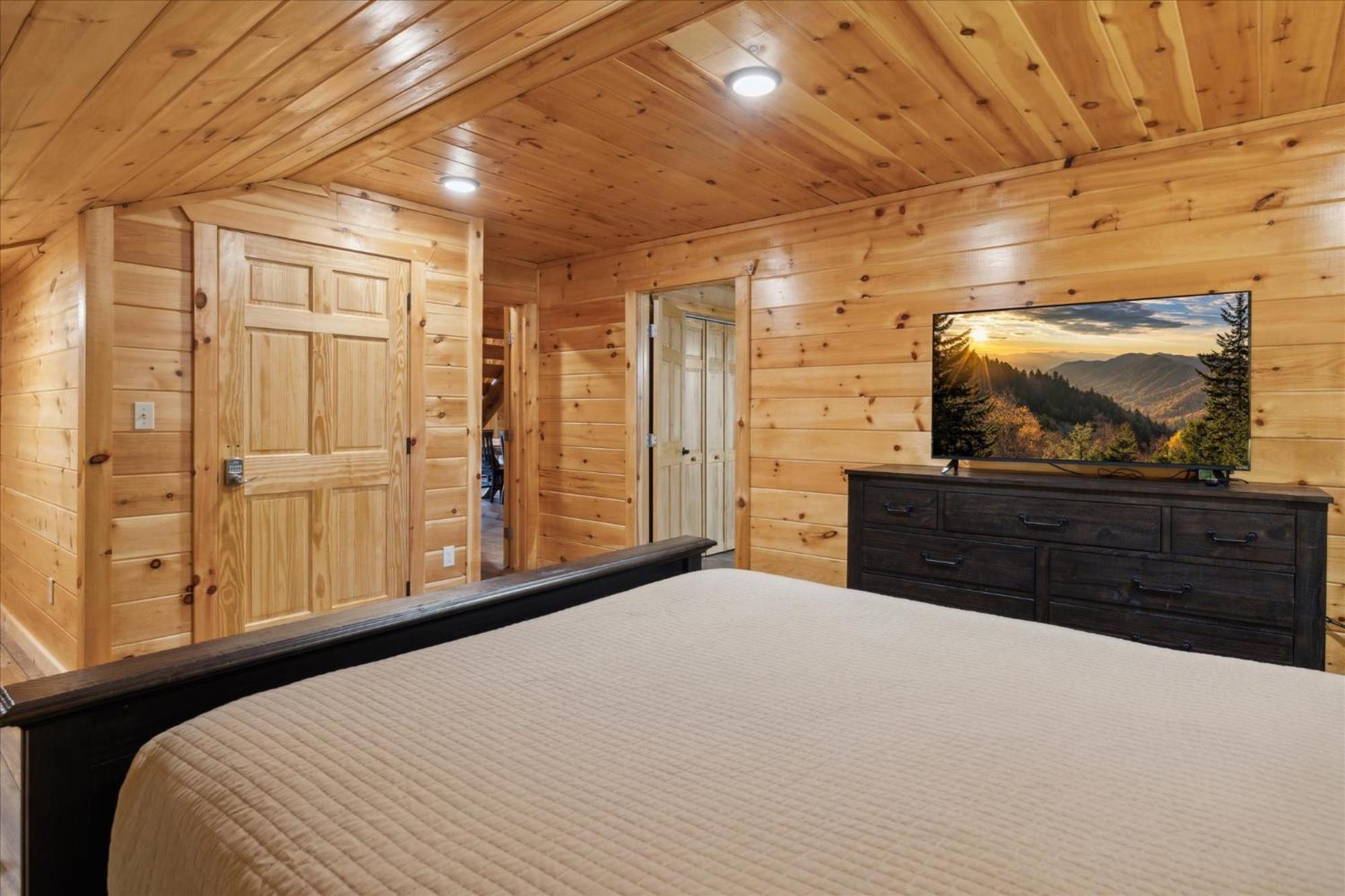 Hot Tub Fire Pit Game Room Theater Easy Access Sleeps 12 - Black Bear Lodge Pigeon Forge Zewnętrze zdjęcie