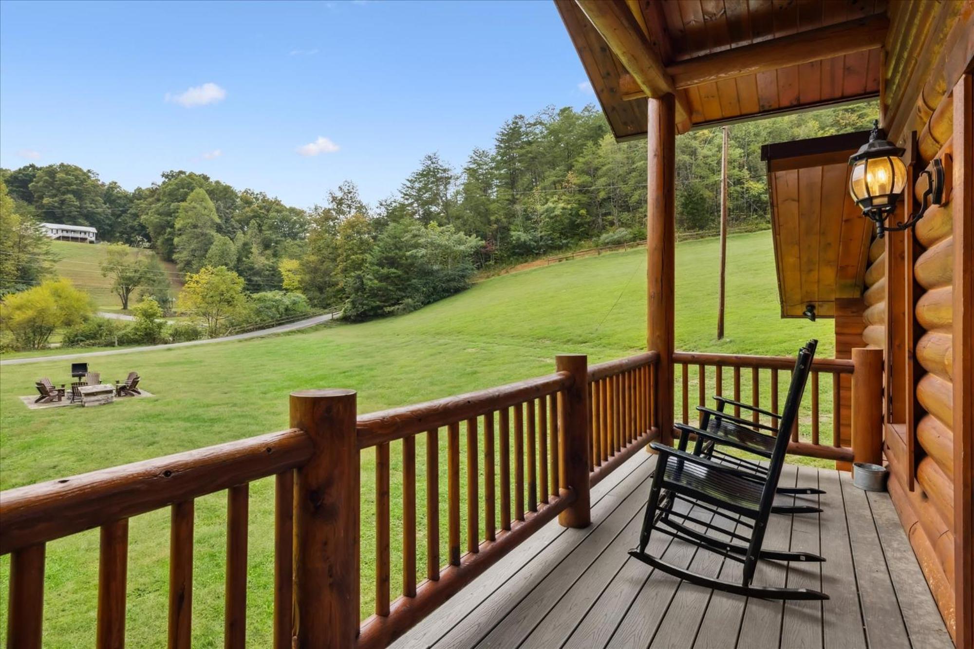Hot Tub Fire Pit Game Room Theater Easy Access Sleeps 12 - Black Bear Lodge Pigeon Forge Zewnętrze zdjęcie